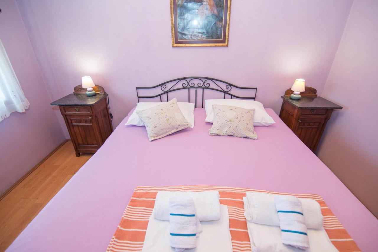 App Bonic Apartment Veli Losinj Ngoại thất bức ảnh